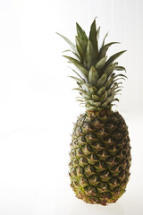 Fototapeta premium pineapple isolated on white background