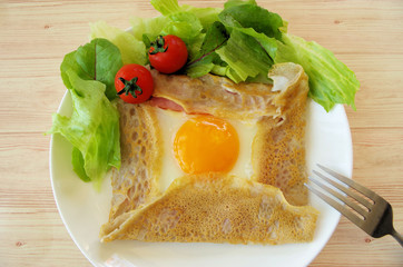 目玉焼きのガレット