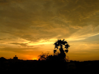 Sunset atmosphere Has orange sky