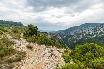 Fototapeta na wymiar Route des crêtes - Verdon - Alpes en Provence