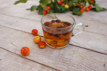 rosehip berries tea