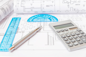 Baupl&auml;ne, Taschenrechner, Stift, Lineal