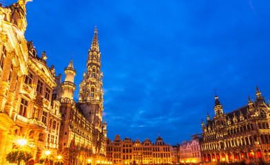 Fototapeta na wymiar Brussels , Grand place in summer twilight ,Belgium