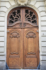 Porte cochère de caractère à Paris, France