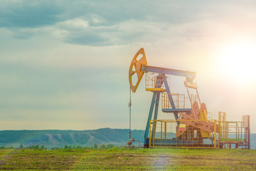 well for oil production, drilling rig pump.