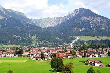 Fototapeta na wymiar OBERSTDORF ( Allgäuer Alpen - Bayern ) 