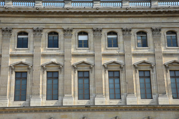 Palais du Louvre à Paris, France