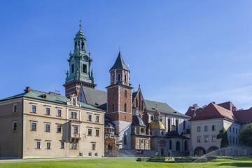 Fototapeta na wymiar Wawel - fortified architectural complex in Cracow - Poland