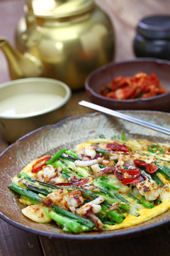 pajeon, seafood scallion pancake, korean food