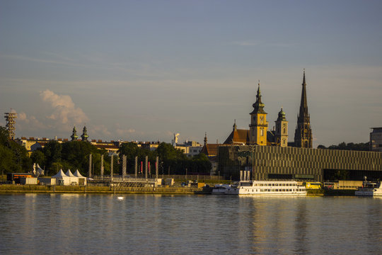 DonauländeBilder StockFotos & Videos. Adobe Stock