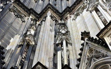 Naklejka premium façade ...dôme de cologne