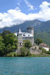 Chateau Annecy vue du lac