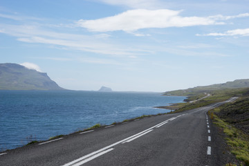 Landschaft in den Ostfjorden – Island