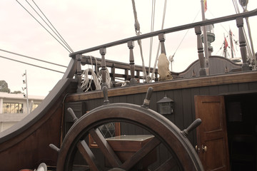 wheel of pirate ship