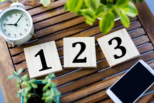 木製 ビジネスイメージ 123