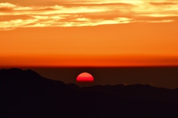大台ケ原山で見た幻想的な夕日の情景