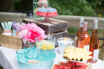 outdoors party with lemonade and wine