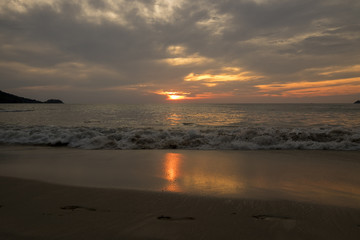 プーケット　パトンビーチの夕日