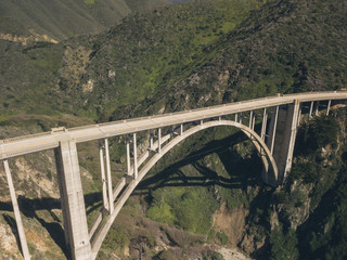 Obraz premium Bixby Bridge Highway 1 California Top Down Drone Aerial 