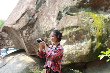 woman traveling to Hon Trong  Mai in Vietnam