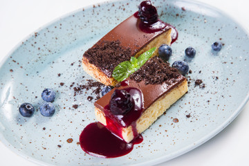 chocolate cake with berries