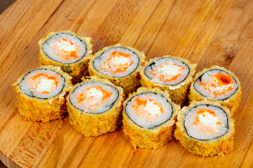 Hot roll with salmon