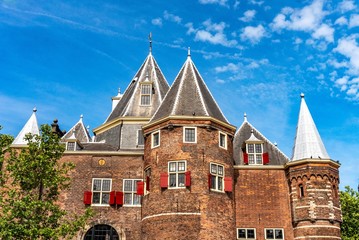  historical building ('De Waag')