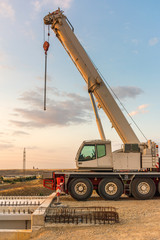 Crane trucks in the construction of a bridge © Enrique del Barrio