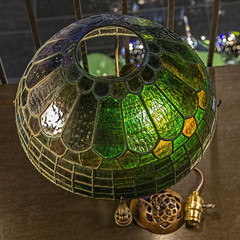 Art Deco Green Stained Glass Lamp