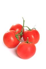 tomate grappe,isolé sur fond blanc