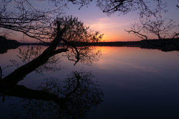 Jezioro wschód zachód słońca kaszuby bory