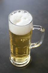 Bier frisch gezapft