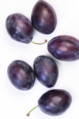 plums large ripe