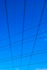 Perpendicular electric cables