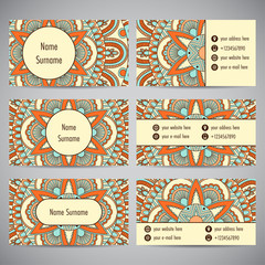 Naklejka premium Set of business cards with floral mandala ornaments. Vector illustration