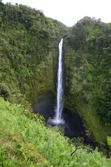 アカカフォールズ