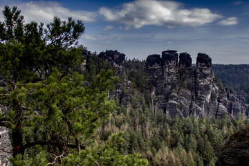 Elbsandsteingebirge-Lohmen