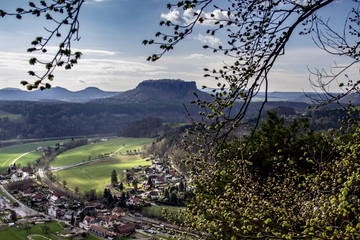 Elbsandsteingebirge-Lohmen