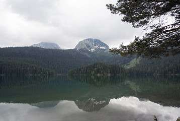 Fototapeta na wymiar Black Lake in Durmitor National UNESCO park near Zabljak, Montenegro.