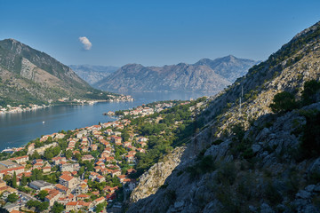 Fototapeta na wymiar Blick über Kotor in Montenegro