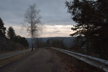 Donauland im Herbstlichen sonnenaufgang
