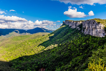 Fototapeta na wymiar Beautiful landscape, cliffs of the Collsacabra Mountains (Catalonia, Rupit, Spain)