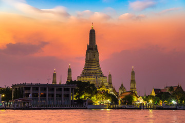 Naklejka premium Wat Arun Temple in Bangkok