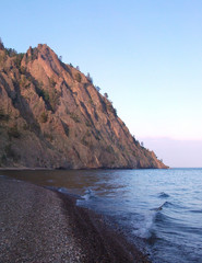 Fototapeta na wymiar sunrise on lake Baikal