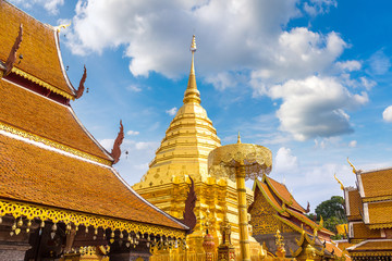 Naklejka premium \Wat Phra That Doi Suthep in Chiang Mai
