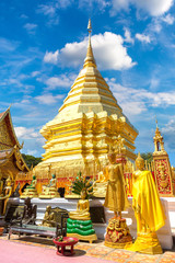 Fototapeta premium Wat Phra That Doi Suthep in Chiang Mai