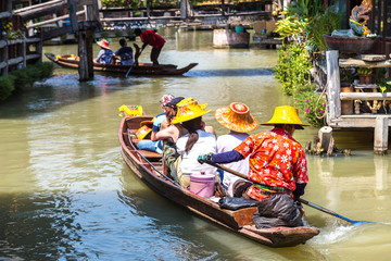 Obraz premium Floating Market in Pattaya