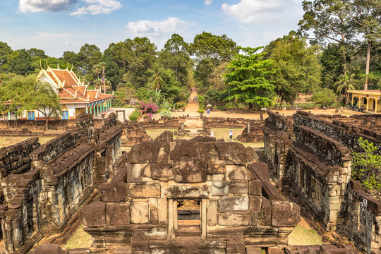 Bakong Prasat temple in Angkor Wat