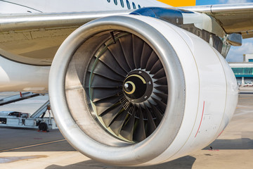 Airplane and engine