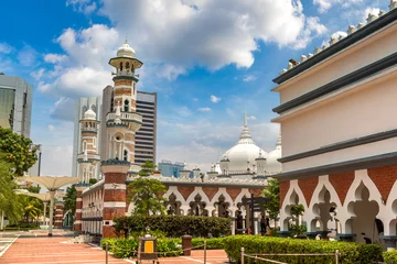 Zelfklevend Fotobehang Sultan Abdul Samad Jamek Mosque © Sergii Figurnyi